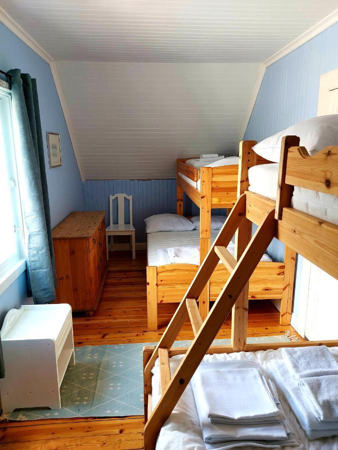 Solrik Beliggenhet I Lofotens Storste Fiskevaer Villa Ballstad Kültér fotó