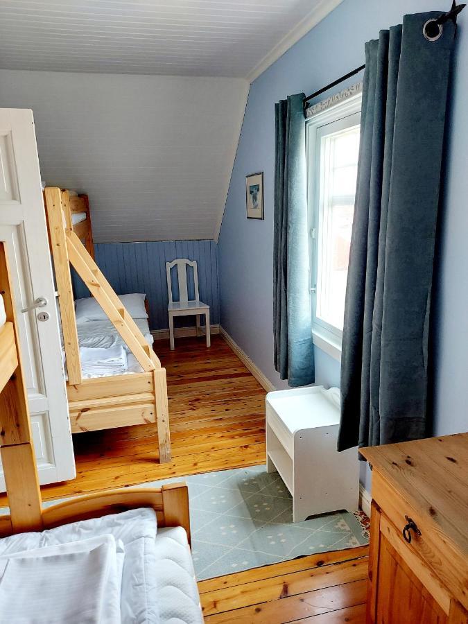 Solrik Beliggenhet I Lofotens Storste Fiskevaer Villa Ballstad Kültér fotó